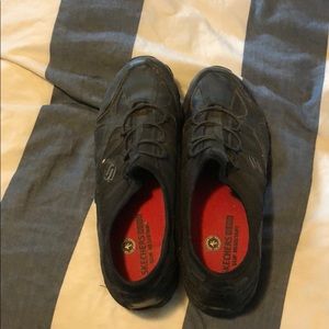 Black non slip shoes
